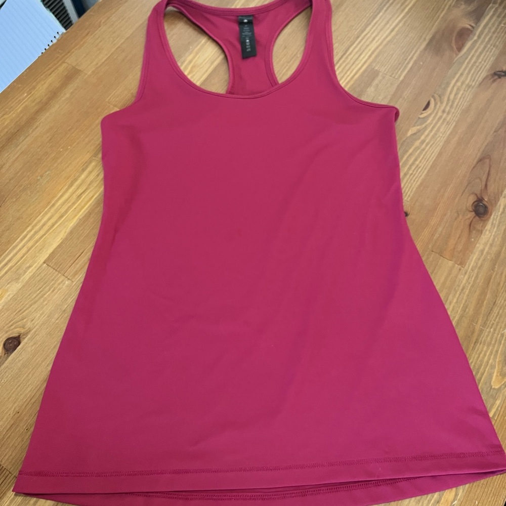 Yogalicious ultra soft lightweight racer back tank top size medium